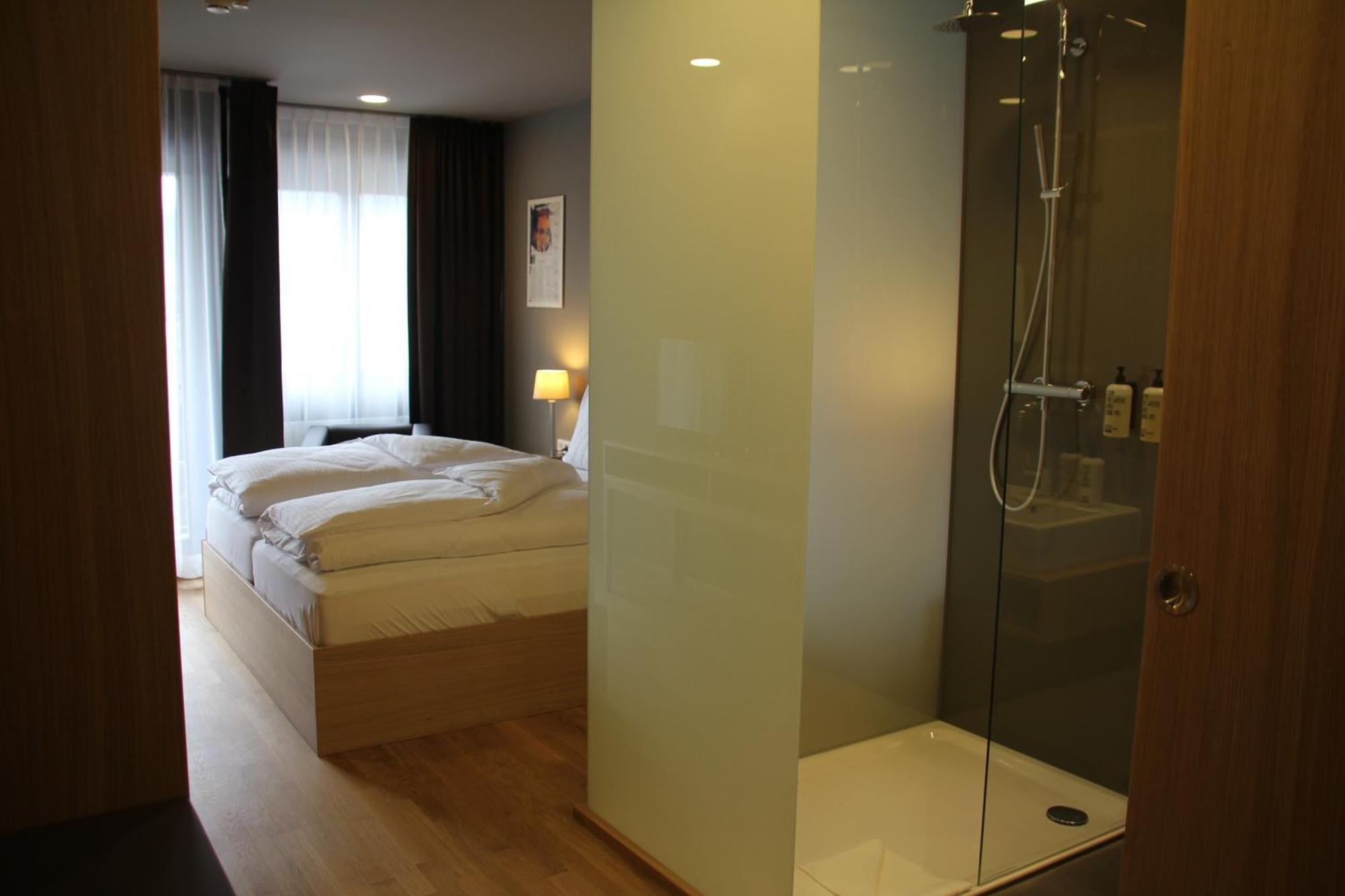Hotel Am Garnmarkt Гётцис Номер фото