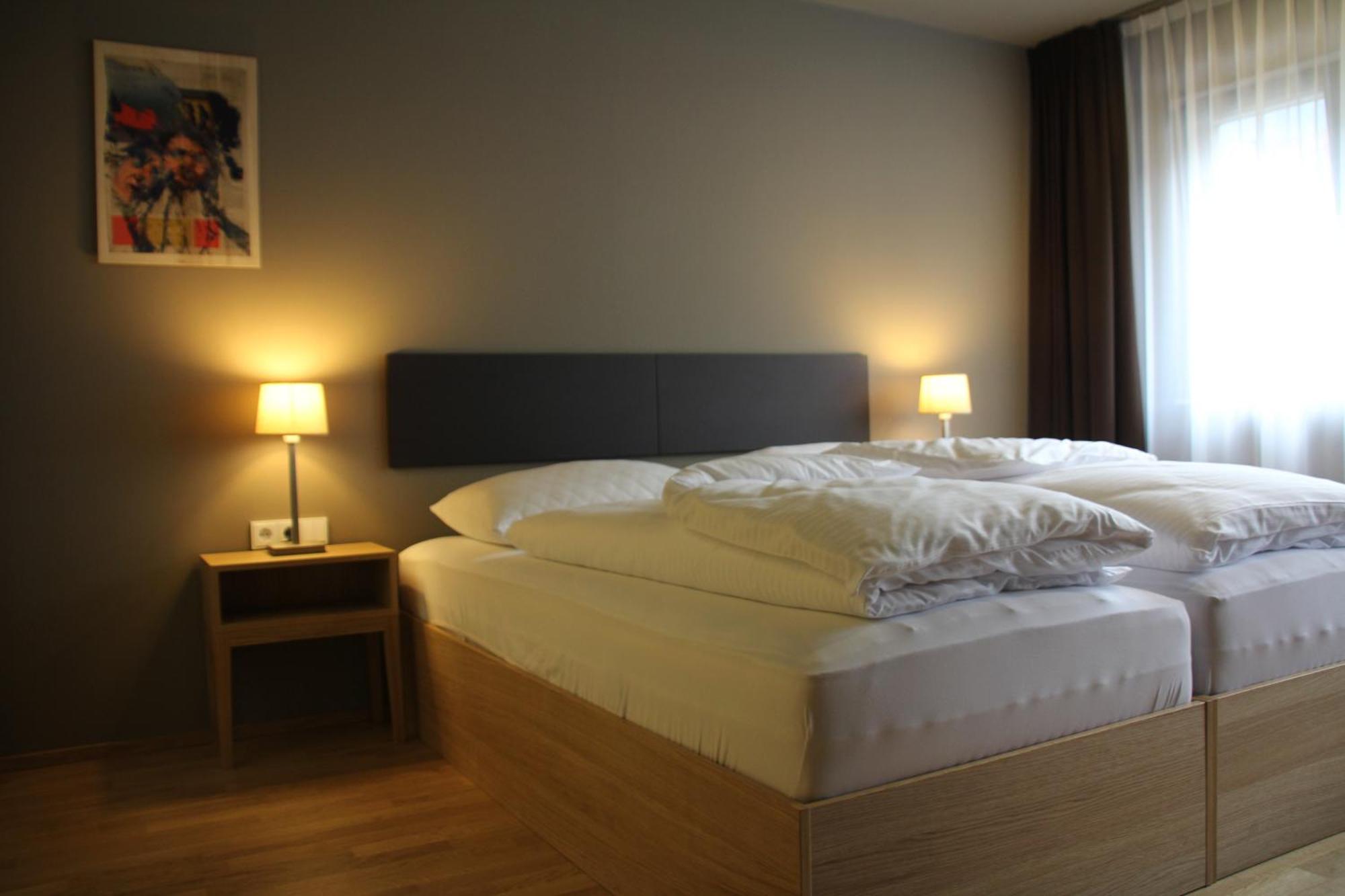 Hotel Am Garnmarkt Гётцис Номер фото