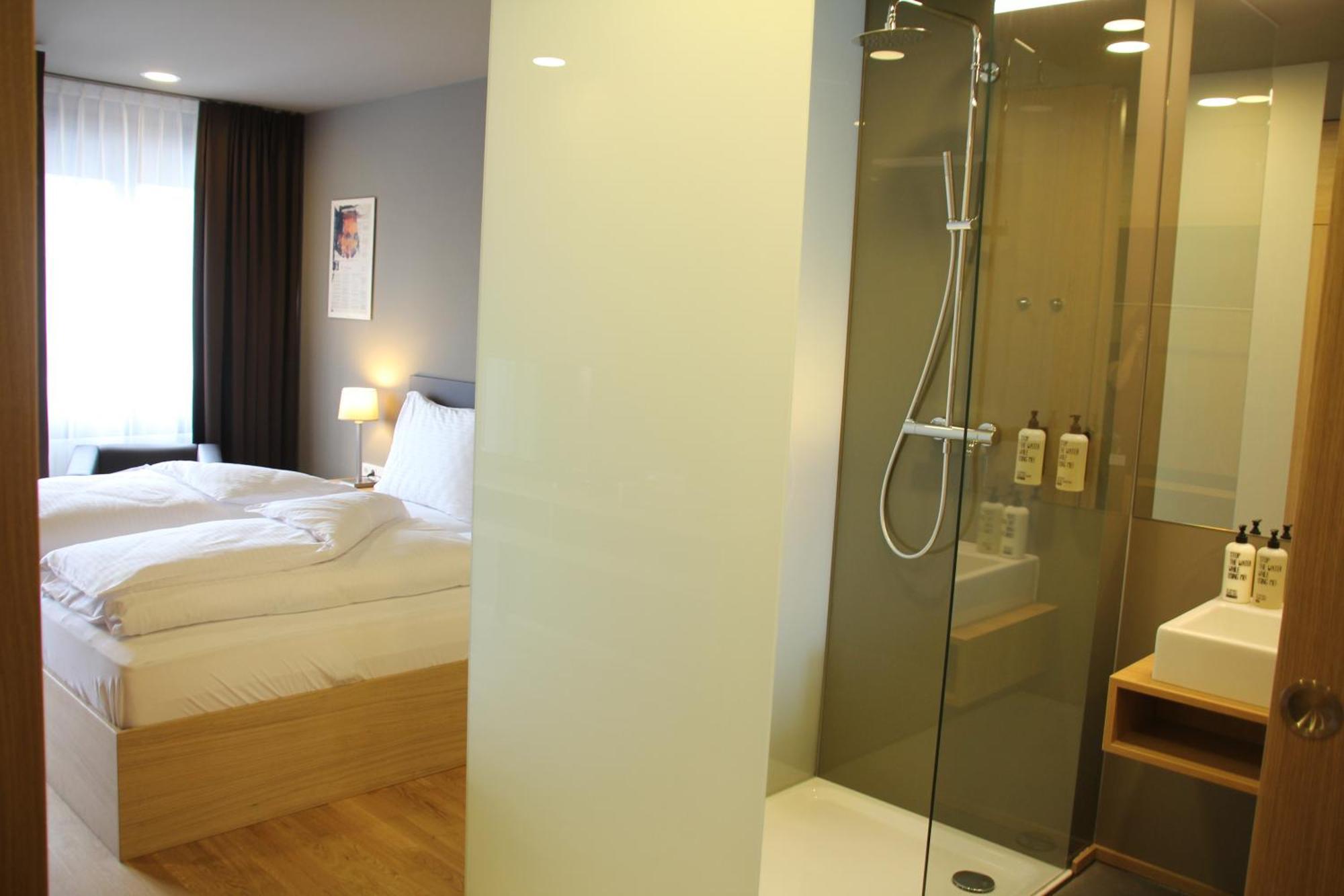 Hotel Am Garnmarkt Гётцис Номер фото