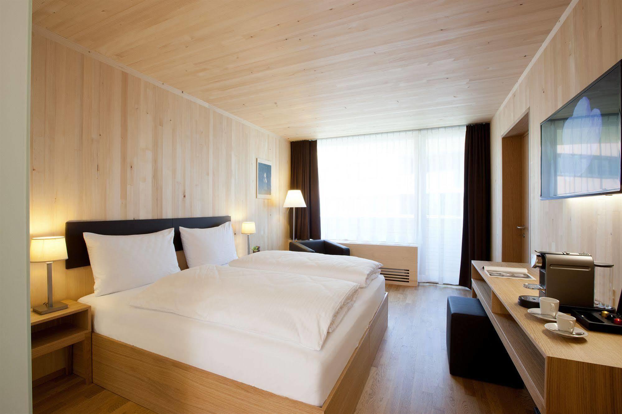 Hotel Am Garnmarkt Гётцис Экстерьер фото