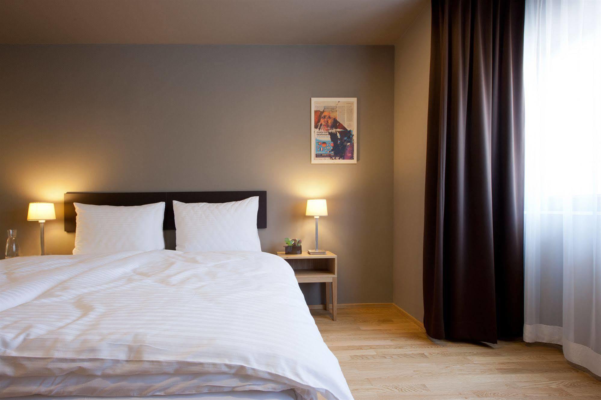 Hotel Am Garnmarkt Гётцис Экстерьер фото